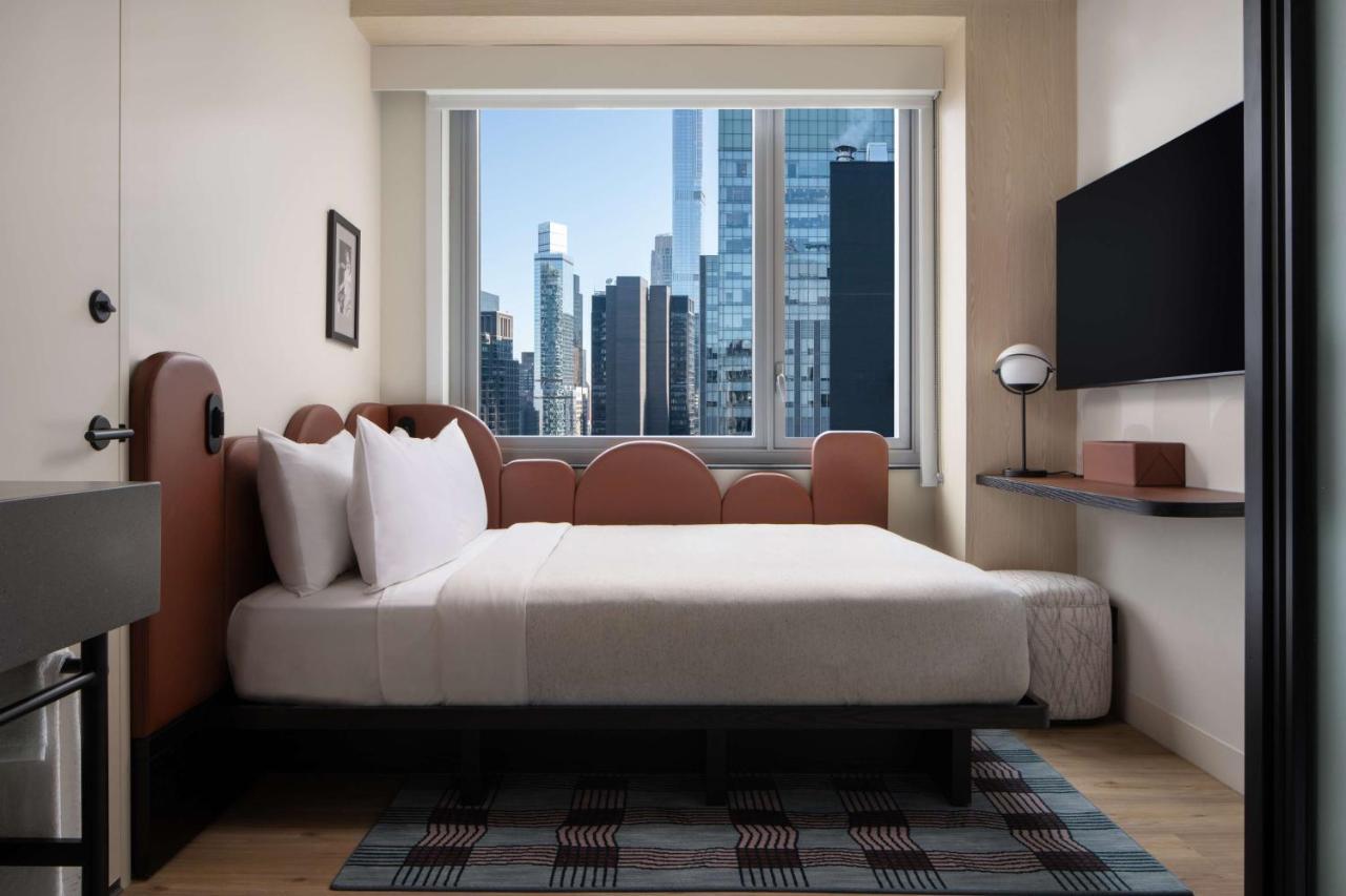 Motto By Hilton New York City Times Square Exterior photo