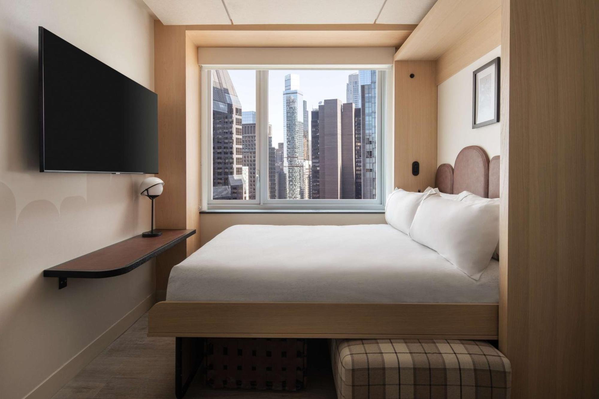 Motto By Hilton New York City Times Square Exterior photo